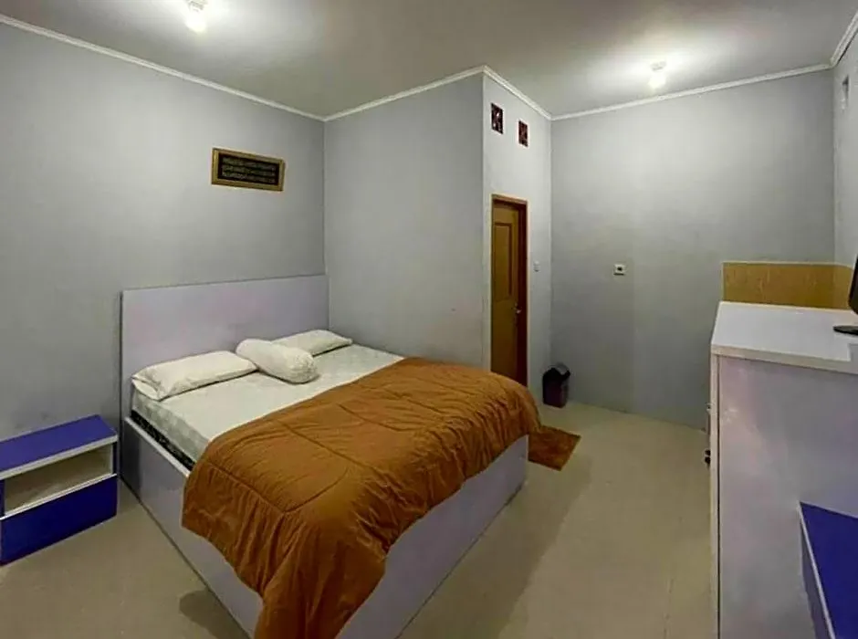 Villa Syariah Citeko RedPartner-1